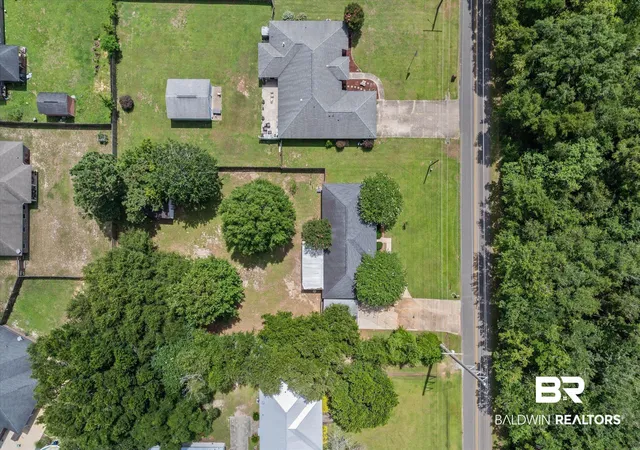 35th image of 33621 Rosalia Ave, Lillian, AL 36549 | MLS# 398768
