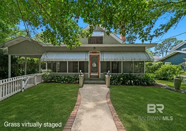 Homes for sale in Fairhope, AL | 118 Fels Avenue, Fairhope, AL 36532 | MLS# 399173