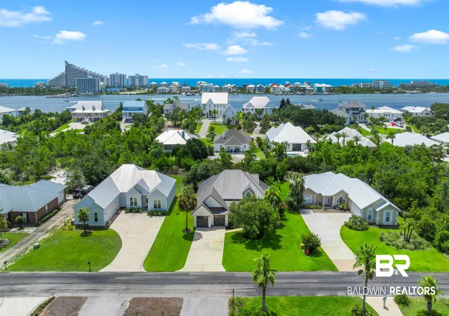 Photo 2 of Townhouse for sale at 31326 Oak Dr, Orange Beach, AL 36561 | MLS# 400292 | Listing updated on 2026-09-09