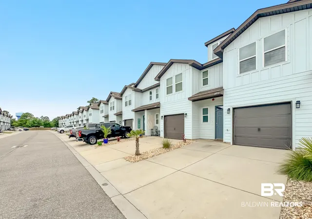 Photo 2 of Townhouse for sale at 26952 Spyglass Dr, Orange Beach, AL 36561 | MLS# 396088 | Listing updated on 2026-10-14