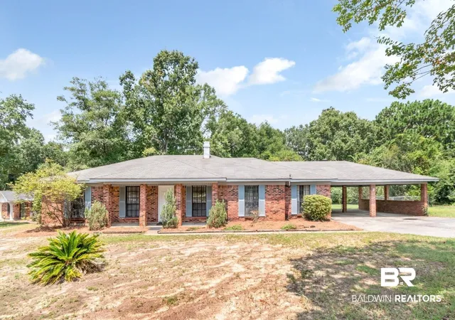 Photo 1 of Single family home for sale at 5812 Fern Valley Rd, Mobile, AL 36609 | MLS# 399932 | Listing updated on 2026-09-14