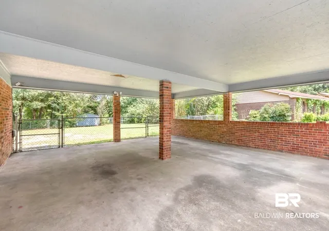 Photo 2 of Single family home for sale at 5812 Fern Valley Rd, Mobile, AL 36609 | MLS# 399932 | Listing updated on 2026-09-14