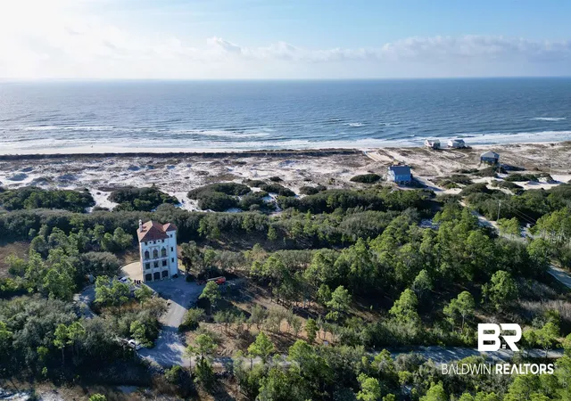 Photo 4 of Sale Pending at 123 Kelly Ln, Gulf Shores, AL 36542 | MLS# 398741 | Listing updated on 2026-09-04