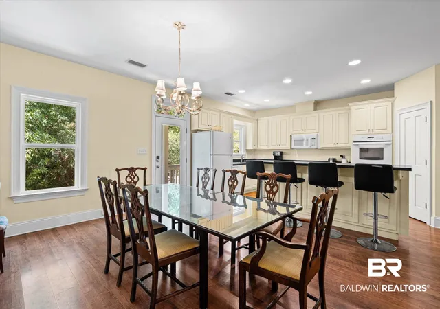 Photo 4 of Single family home for sale at 17629 Scenic Hwy 98, Fairhope, AL 36532 | MLS# 399989 | Listing updated on 2026-09-09