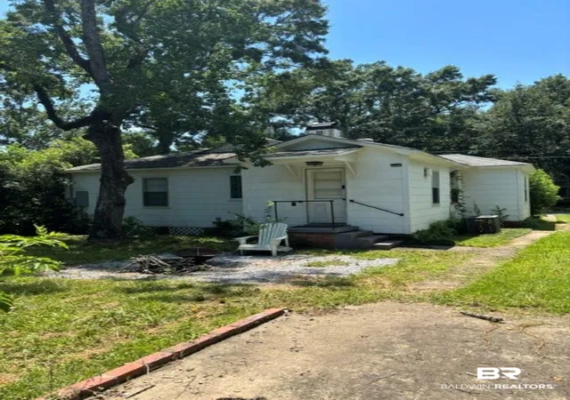 Photo 3 of Single family home for sale at 159 Vipon Ave, Mobile, AL 36606 | MLS# 398675 | Listing updated on 2026-07-24