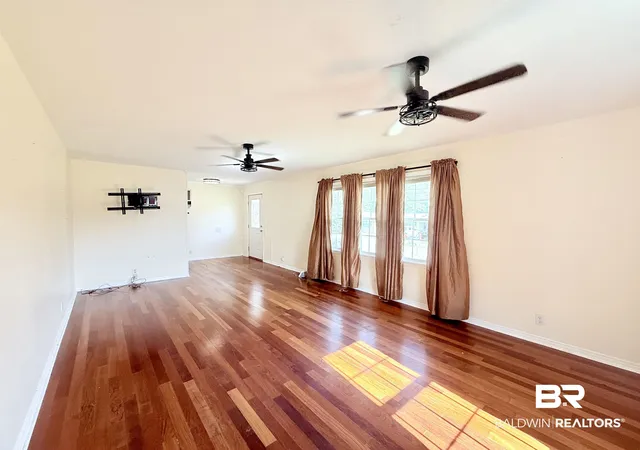 Photo 4 of Townhouse for sale at 122 Daisy Rd, Monroeville, AL 36460 | MLS# 400165 | Listing updated on 2026-09-10