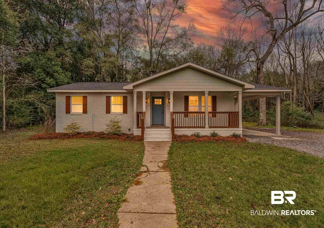 Photo 2 of Single family home for sale at 659 Nichols Ave, Fairhope, AL 36532 | MLS# 390355 | Listing updated on 2026-09-18