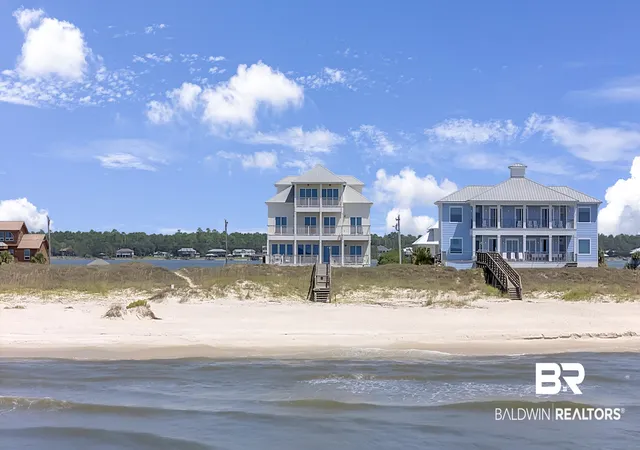 Photo 2 of Single family home for sale at 2565 W Beach Blvd, Gulf Shores, AL 36542 | MLS# 409000 | Listing updated on 2026-09-08