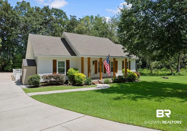 Photo 1 of Single family home for sale at 22713 Circle Dr, Robertsdale, AL 36567 | MLS# 406596 | Listing updated on 2026-08-30