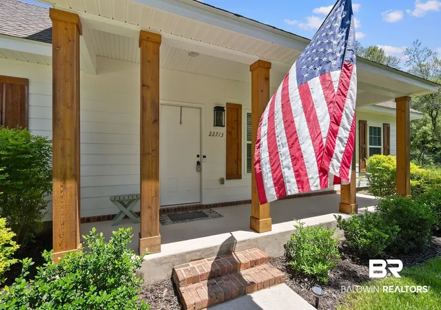 Photo 3 of Single family home for sale at 22713 Circle Dr, Robertsdale, AL 36567 | MLS# 406596 | Listing updated on 2026-09-23