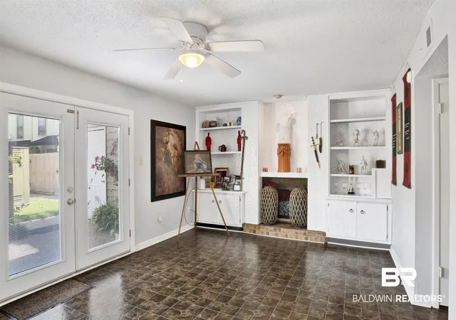 Photo 3 of Townhouse for sale at 2901 Grant St #304, Mobile, AL 36606 | MLS# 399544 | Listing updated on 2026-08-18