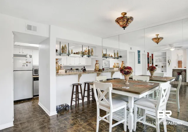Photo 4 of Townhouse for sale at 2901 Grant St #304, Mobile, AL 36606 | MLS# 399544 | Listing updated on 2026-08-18