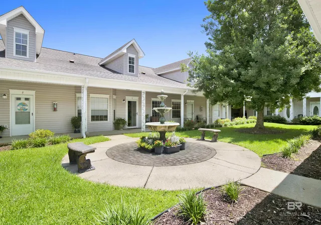 Homes for sale in Fairhope, AL | 102 Courthouse Dr #4, Fairhope, AL 36532 | MLS# 399014