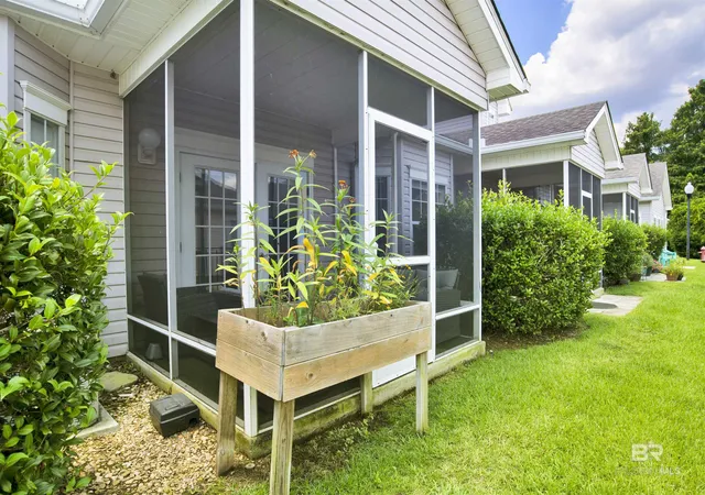 Homes for sale in Fairhope, AL | 102 Courthouse Dr #4, Fairhope, AL 36532 | MLS# 399014