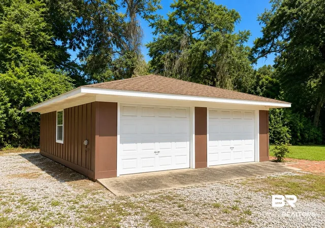 Photo 14 of Sale Pending at 19550 Liberty Rd, Fairhope, AL 36532 | MLS# 398323 | Listing updated on 2026-08-31