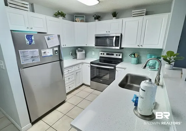 Photo 3 of Townhouse for sale at 1380 State Hwy 180 #105, Gulf Shores, AL 36542 | MLS# 392590 | Listing updated on 2026-08-29