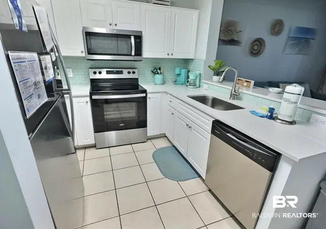 Photo 4 of Townhouse for sale at 1380 State Hwy 180 #105, Gulf Shores, AL 36542 | MLS# 392590 | Listing updated on 2026-08-29