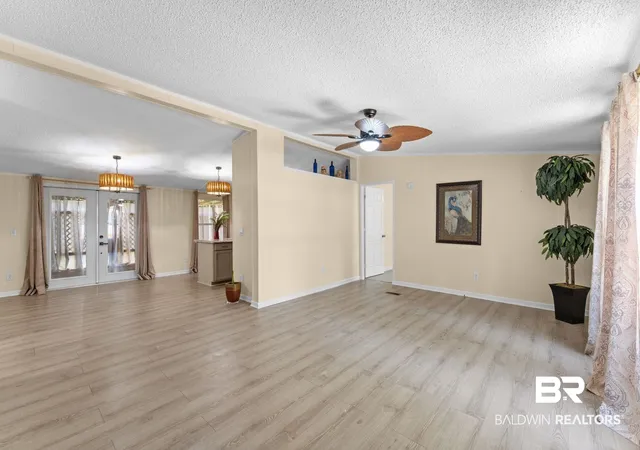 Photo 4 of Manufactured home for sale at 25231 Pompano Dr, Elberta, AL 36530 | MLS# 398962 | Listing updated on 2026-09-01