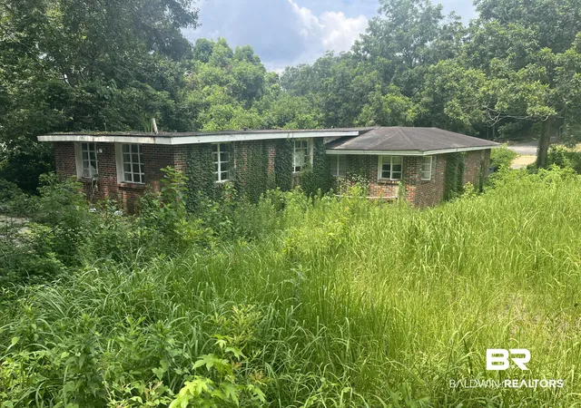 17th image of 401 W Highland Ave, Mobile, AL 36610 | MLS# 406677