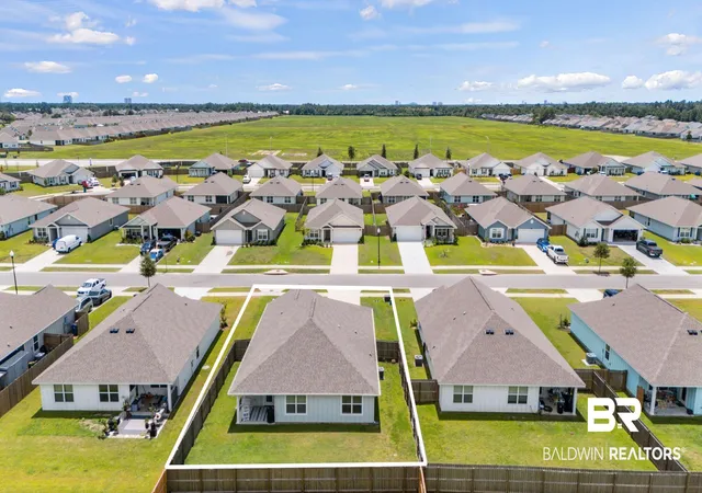 Photo 4 of Single family home for sale at 440 Winters, Gulf Shores, AL 36542 | MLS# 407476 | Listing updated on 2026-08-14