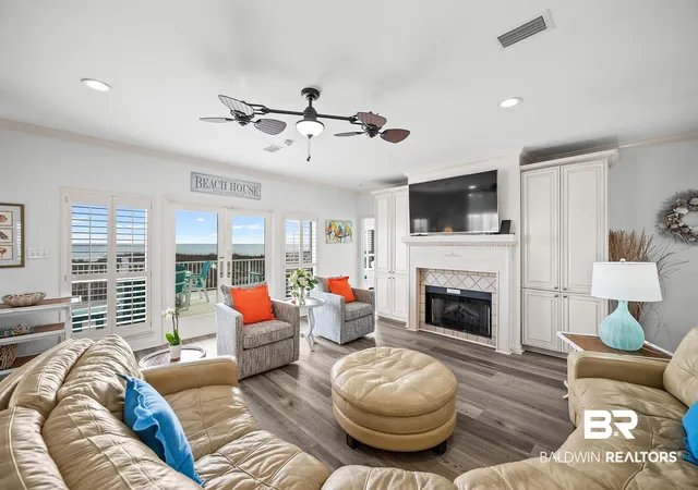 Photo 3 of Single family home for sale at 2283 W Beach Blvd, Gulf Shores, AL 36542 | MLS# 399171 | Listing updated on 2026-10-11