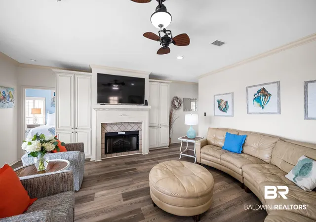 Photo 4 of Single family home for sale at 2283 W Beach Blvd, Gulf Shores, AL 36542 | MLS# 399171 | Listing updated on 2026-10-11