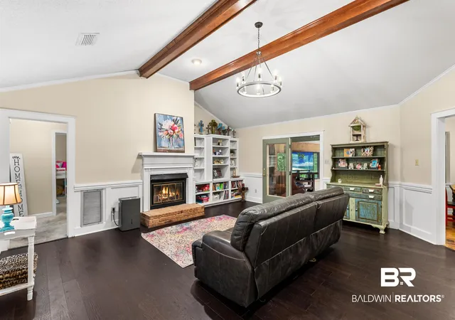 Photo 4 of Single family home for sale at 710 Holly Dr, Fairhope, AL 36532 | MLS# 394974 | Listing updated on 2026-09-10