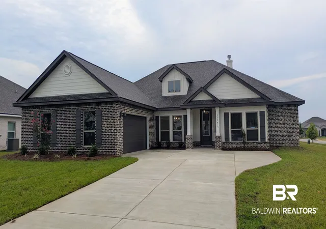 Photo 1 of Single family home for sale at 23073 Bushel Dr, Fairhope, AL 36532 | MLS# 409889 | Listing updated on 2026-08-31