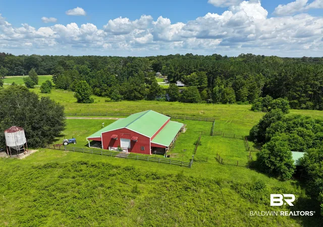 Photo 4 of Sale Pending at 171 Red Barn Road, Evergreen, AL 36401 | MLS# 409068 | Listing updated on 2026-09-17