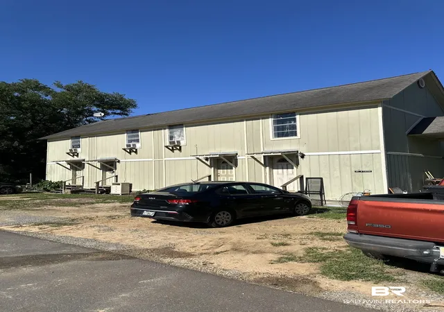 Photo 4 of House for sale at 304-306 W Shriver St #1-5, Summerdale, AL 36580 | MLS# 396157 | Listing updated on 2026-07-28