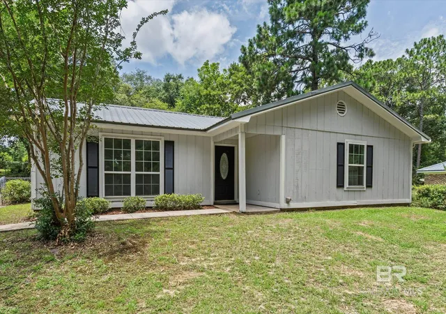 Homes for sale in Saraland, AL | 7211 Cape Dr, Saraland, AL 36571 | MLS# 398452