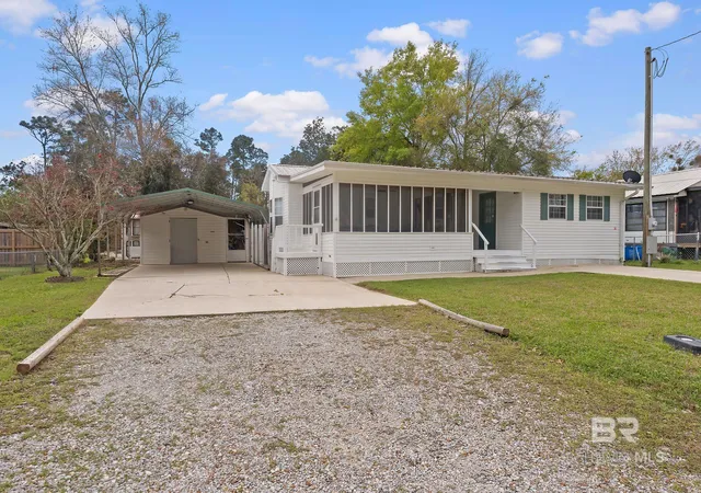 Homes for sale in Lillian, AL | 721 Buena Vista Dr, Lillian, AL 36549 | MLS# 393976