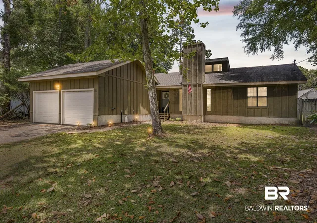 Photo 1 of Single family home for sale at 113 Brentwood Dr, Daphne, AL 36526 | MLS# 396497 | Listing updated on 2026-09-09