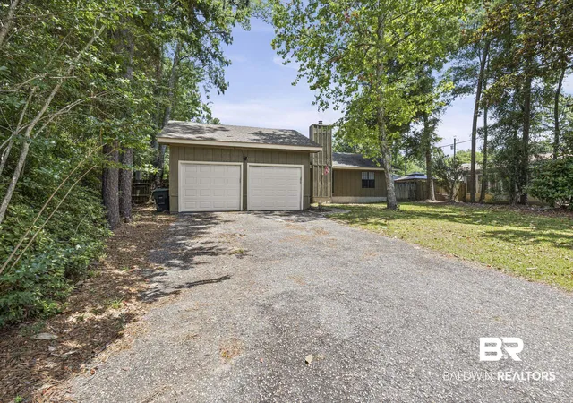 Photo 2 of Single family home for sale at 113 Brentwood Dr, Daphne, AL 36526 | MLS# 396497 | Listing updated on 2026-09-09