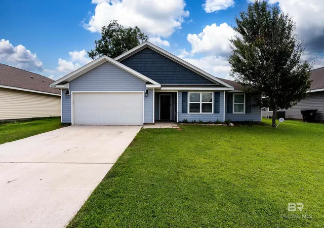 Homes for sale in Robertsdale, AL | 20588 Catamaran Dr, Robertsdale, AL 36567 | MLS# 398587