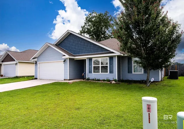 Homes for sale in Robertsdale, AL | 20588 Catamaran Dr, Robertsdale, AL 36567 | MLS# 398587
