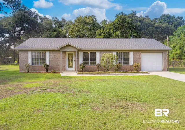 Photo 1 of Sale Pending at 11182 Wren Ave, Fairhope, AL 36532 | MLS# 407478 | Listing updated on 2026-08-29