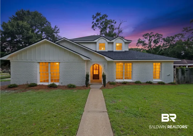 Photo 1 of Sale Pending at 2592 Wagon Tongue Dr, Mobile, AL 36695 | MLS# 407431 | Listing updated on 2026-10-09