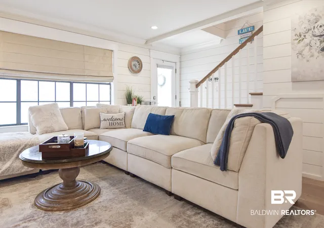 3rd image of 314 Gayfer Court #APT 21, Fairhope, AL 36532 | MLS# 409637