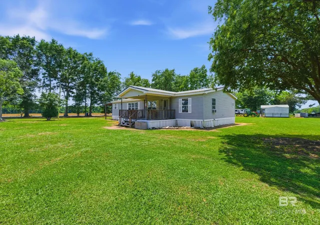 Homes for sale in Atmore, AL | 926 Tumbling Lane, Atmore, AL 36502 | MLS# 396853