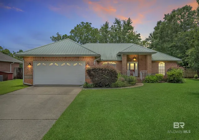 Homes for sale in Lillian, AL | 33300 Woodlands Dr, Lillian, AL 36549 | MLS# 396471