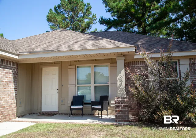 Photo 3 of Single family home for sale at 9530 Fox Hunter Ct W, Semmes, AL 36575 | MLS# 409084 | Listing updated on 2026-08-28