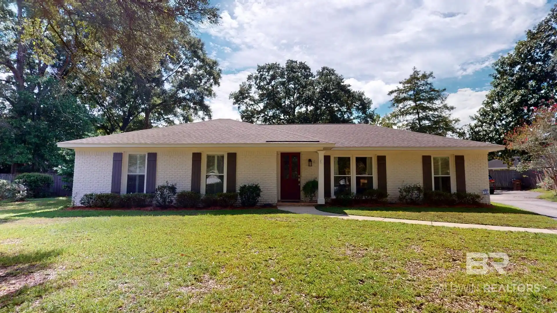 Photo 1 of Single family home for sale at 418 Stirrup Ct, Mobile, AL 36608 | MLS# 409481 | Listing updated on 2026-10-15