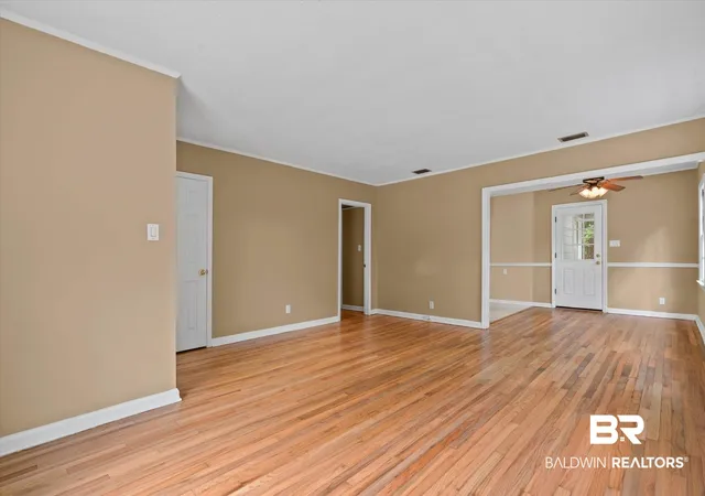 4th image of 1429 Forest Dale Dr, Mobile, AL 36618 | MLS# 394754