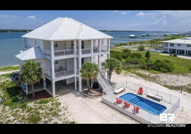 Photo 3 of Sale Pending at 2424 W Beach Blvd, Gulf Shores, AL 36542 | MLS# 396613 | Listing updated on 2026-09-02