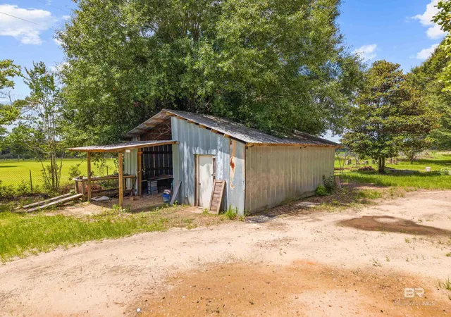 Homes for sale in Robertsdale, AL | 22970 County Road 64, Robertsdale, AL 36567 | MLS# 397740