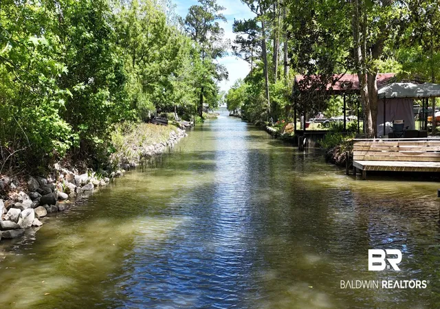 Photo 2 of Single family home for sale at 10221 Bayhaven Dr, Fairhope, AL 36532 | MLS# 409328 | Listing updated on 2026-08-23