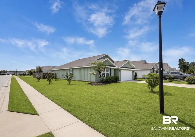 Photo 2 of Single family home for sale at 7433 Coppin Dr, Foley, AL 36535 | MLS# 397528 | Listing updated on 2026-08-17