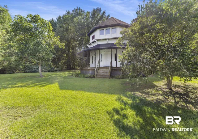 Photo 2 of Townhouse for sale at 9165 Charlotta Ln, Fairhope, AL 36532 | MLS# 396150 | Listing updated on 2026-08-10