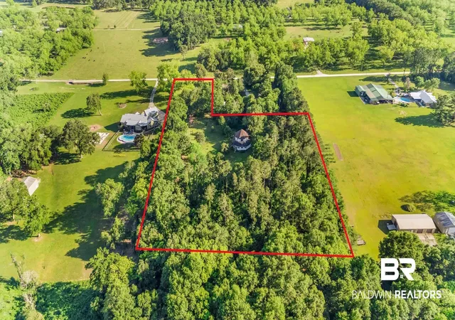 Photo 42 of Townhouse for sale at 9165 Charlotta Ln, Fairhope, AL 36532 | MLS# 396150 | Listing updated on 2026-08-10